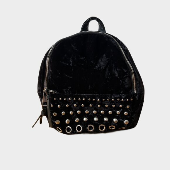 STEVE MADDEN GIRLS BLACK FAUX VELVET MINI STUDDED BACKPACK - Picture 14 of 14